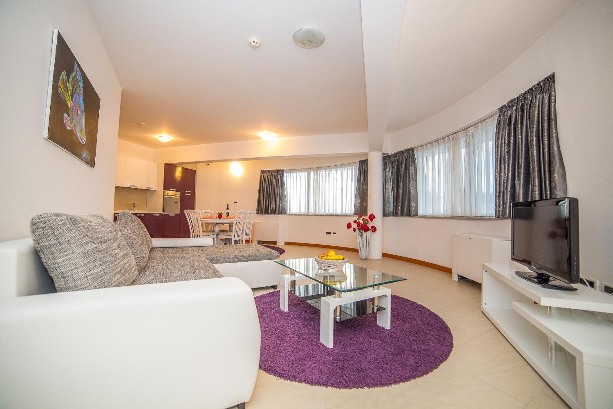 Apartments Milan Макарська Номер фото