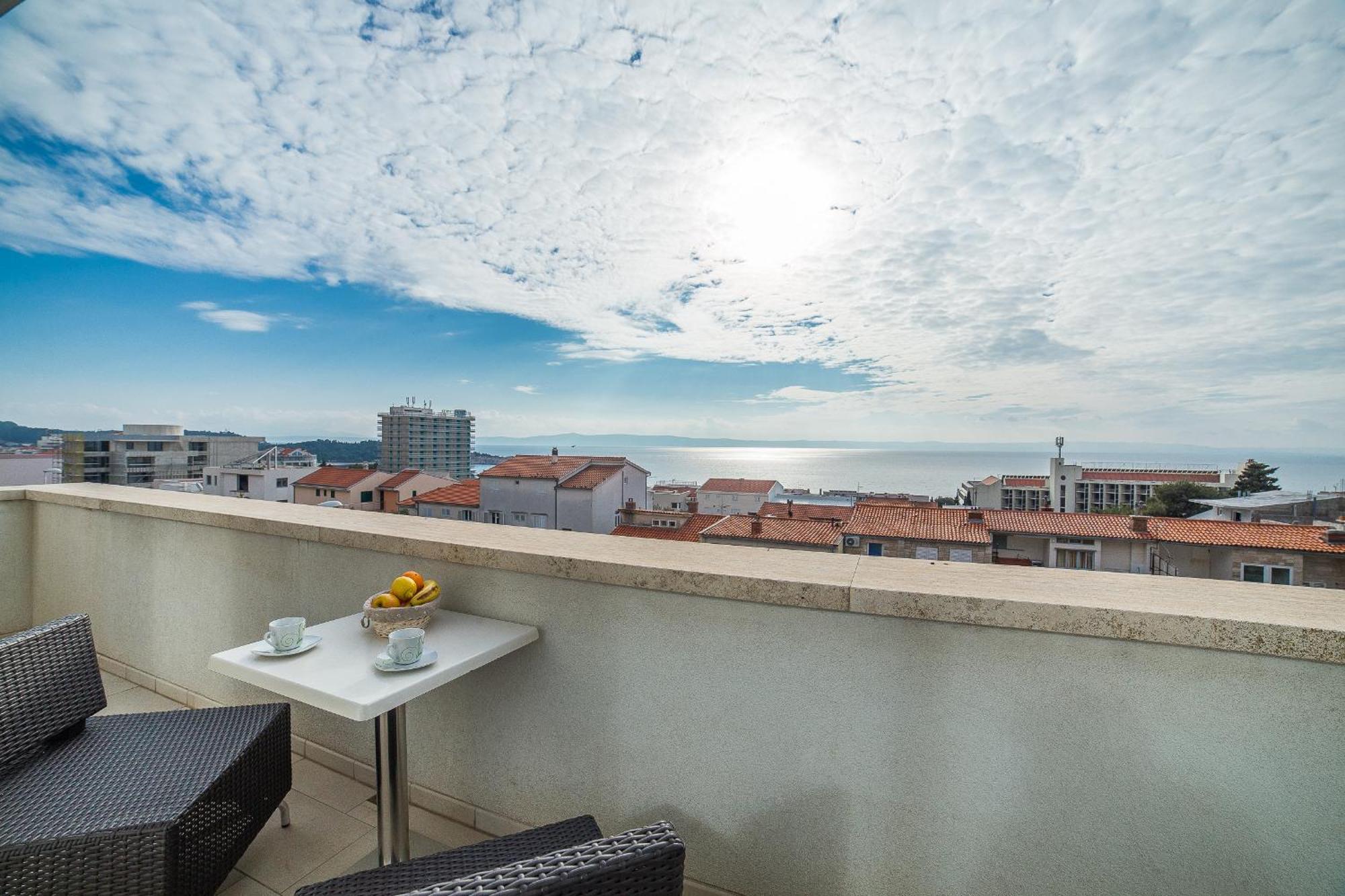 Apartments Milan Макарська Номер фото